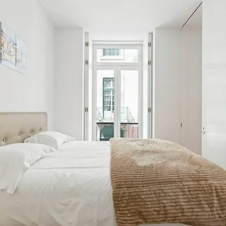 Spacious 1 Bedroom Near Baixa Apartment Lisbon