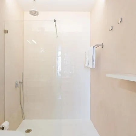 Apartman Spacious 1 Bedroom Near Baixa *